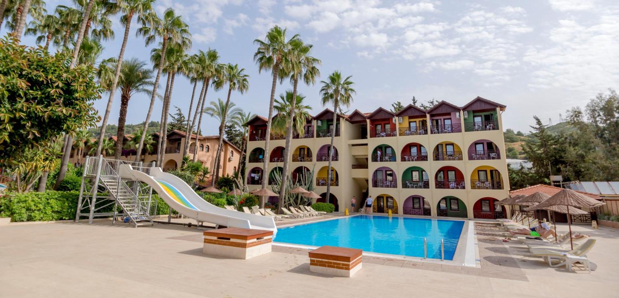 Club Tropical Beach Hotel Toslak Luaran gambar