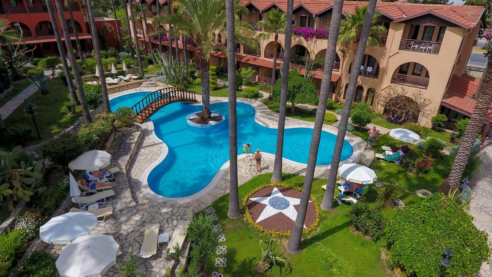Club Tropical Beach Hotel Toslak Luaran gambar