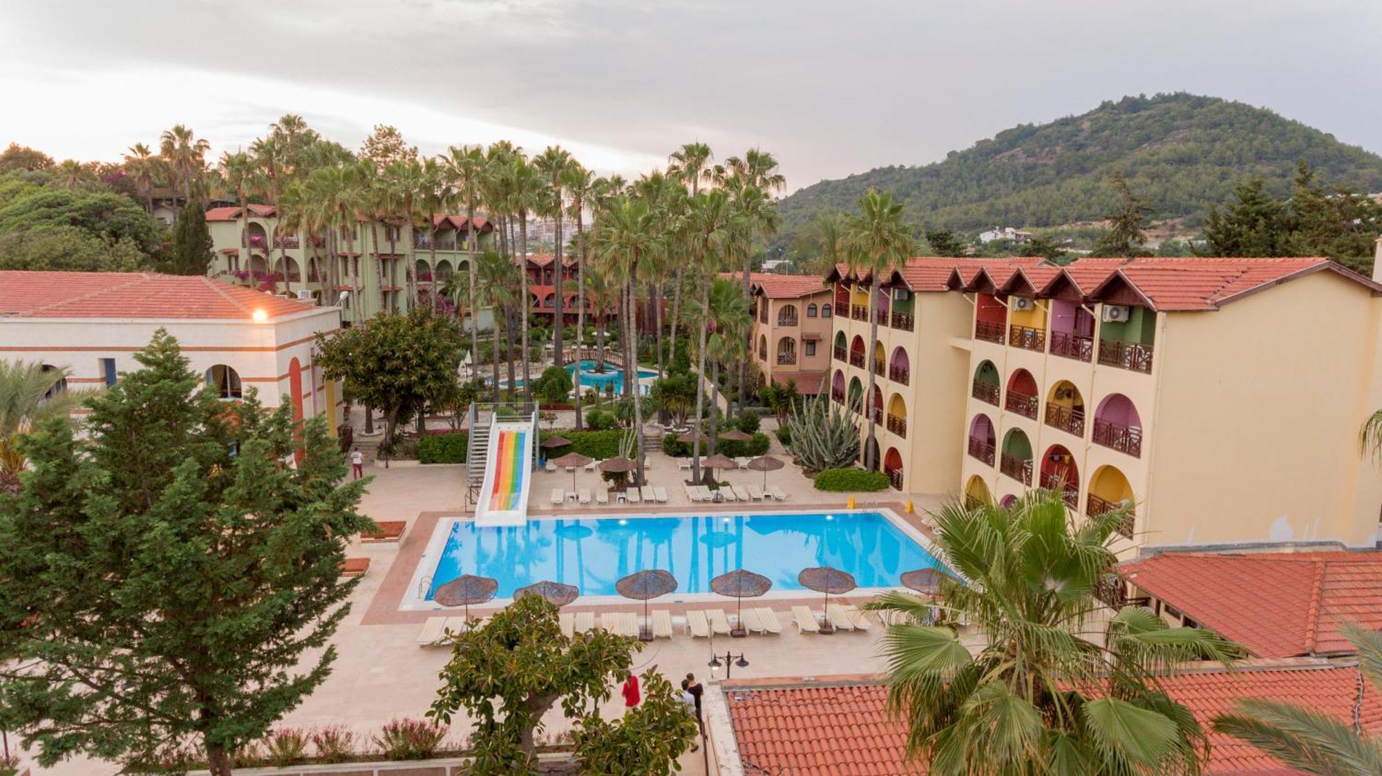 Club Tropical Beach Hotel Toslak Luaran gambar