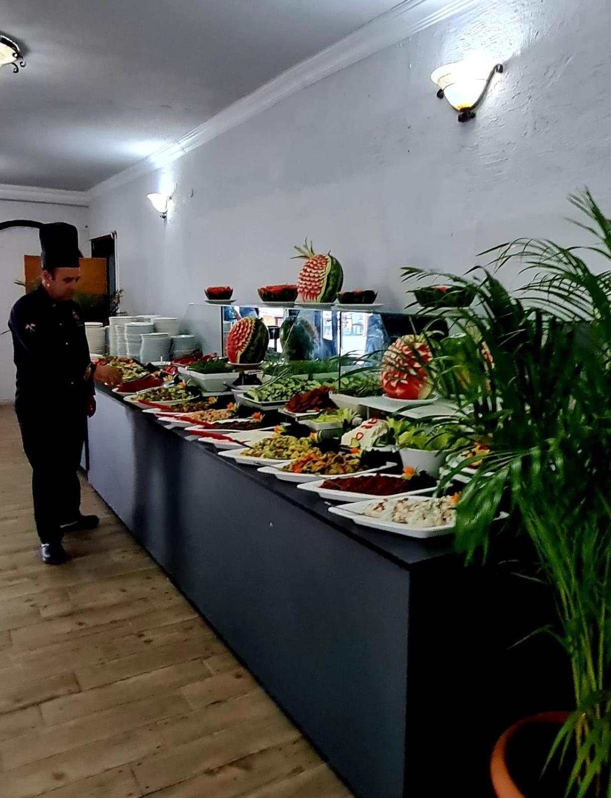 Club Tropical Beach Hotel Toslak Luaran gambar